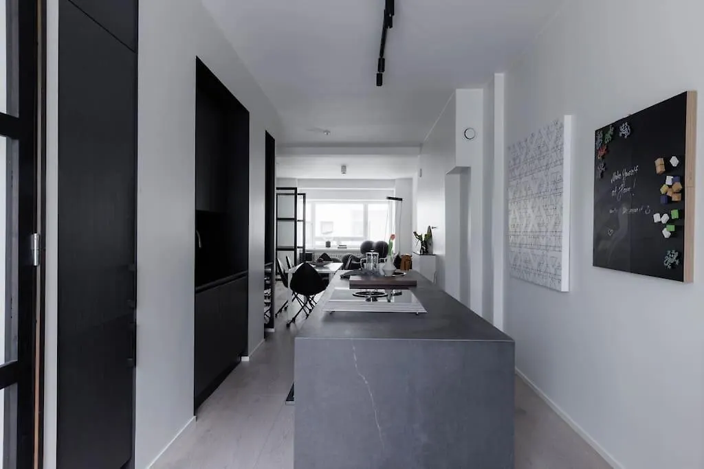 הלסינקי Spacious 2Br Apartment On Bulevardi