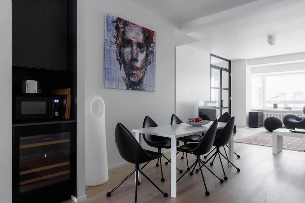 הלסינקי Spacious 2Br Apartment On Bulevardi